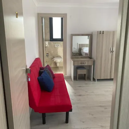 Sira Butik فندق Ayvalı